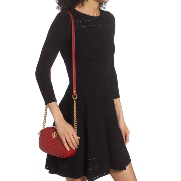 Tory Burch Kira Small Camera Bag Red NWT Gold Chain Link Strap - Picture 10 of 14